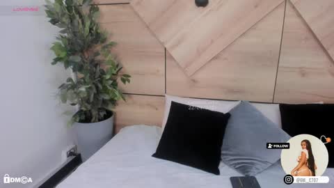    online show from 22, 1, 2025