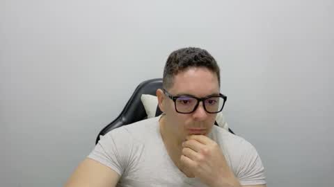 genesis_wb online show from 7, 4, 2026