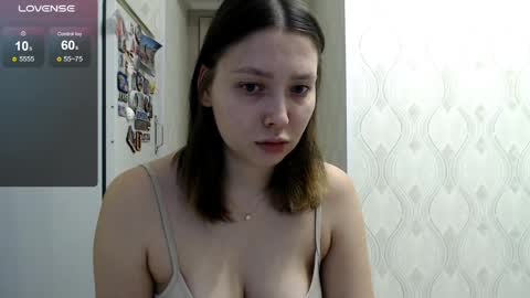 genev__ievee online show from 26, 4, 2026