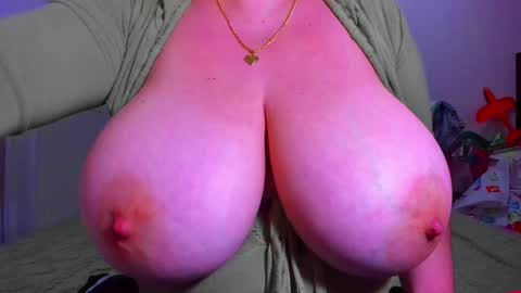 Snapshot of genifersweet chatting on 2, 12, 2024 genifersweet online show from 2, 12, 2024