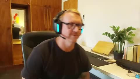 Gentleman online show from 6, 4, 2026