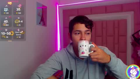 Snapshot of georgesmith_1 chatting on 7, 12, 2024 GEORGE online show from 7, 12, 2024