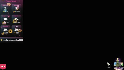 Snapshot of georgesmith_1 chatting on 19, 12, 2024 GEORGE online show from 19, 12, 2024