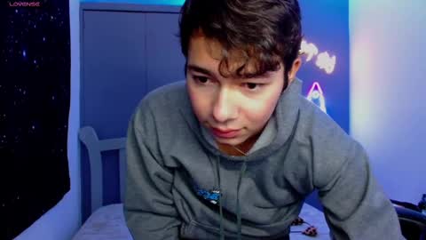 Snapshot of georgesmith_1 chatting on 23, 12, 2024 GEORGE online show from 23, 12, 2024