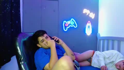 Snapshot of georgesmith_1 chatting on 15, 1, 2025 GEORGE online show from 15, 1, 2025