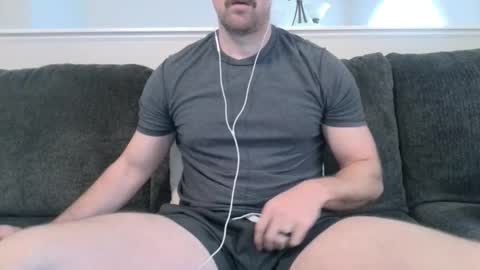 Snapshot of georgiaboy11 chatting on 8, 3, 2026 georgiaboy11 online show from 8, 3, 2026