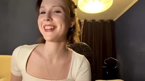 Snapshot of georgiannestrickling chatting on 19, 11, 2025 Margaret online show from 19, 11, 2025