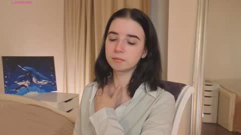 My name is Kelly online show from 30, 10, 2025