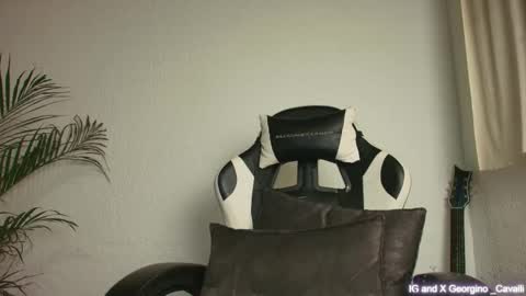 Snapshot of georgino_cavalli chatting on 2, 10, 2025 Peter Mike online show from 2, 10, 2025