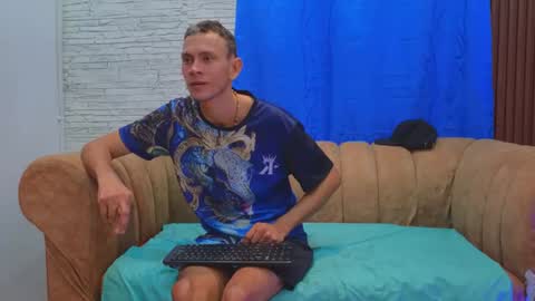 Snapshot of geremiaszapata chatting on 16, 7, 2026 geremias online show from 16, 7, 2026