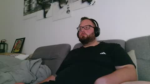 Phil online show from 6, 7, 2026