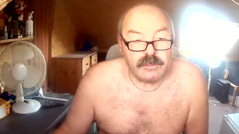 Snapshot of germany_50 chatting on 15, 7, 2026 germany_50 online show from 15, 7, 2026