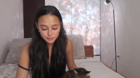 Snapshot of germiona_shine chatting on 15, 9, 2025 Germiona online show from 15, 9, 2025