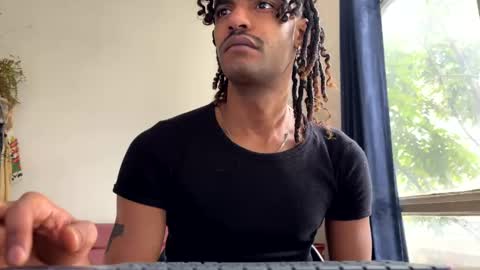 Snapshot of gerson229 chatting on 13, 9, 2025 gerson229 online show from 13, 9, 2025