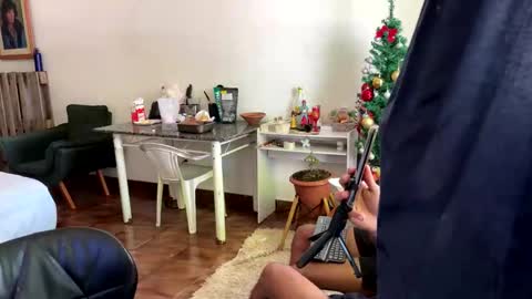 Snapshot of gerson229 chatting on 29, 11, 2025 gerson229 online show from 29, 11, 2025