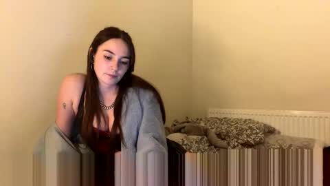 Snapshot of ghostpetal chatting on 10, 10, 2025 ghostpetal online show from 10, 10, 2025