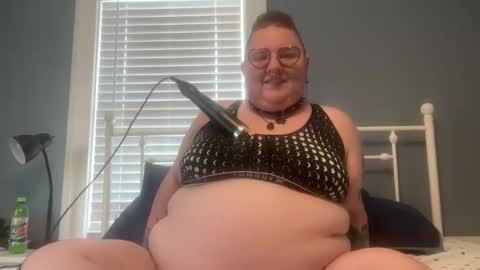 Snapshot of ghoulypopgirl chatting on 29, 9, 2025 ghoulypopgirl online show from 29, 9, 2025