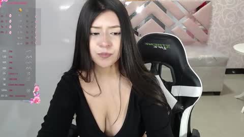 Snapshot of gia_ch chatting on 5, 2, 2025 gia_ch online show from 5, 2, 2025