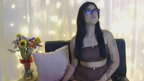 Snapshot of gia_massa chatting on 18, 10, 2025 Gia Massa online show from 18, 10, 2025