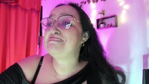 nahomi online show from 24, 11, 2025