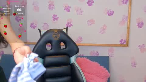 Snapshot of giaa_rossi chatting on 21, 12, 2025 giaa rossi online show from 21, 12, 2025