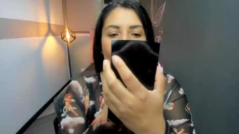 G I A  FOX online show from 6, 2, 2025