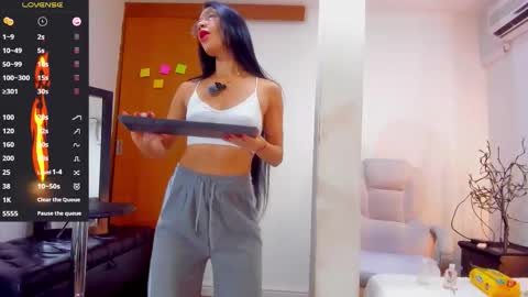 Snapshot of giana_gill chatting on 25, 2, 2026 Giana online show from 25, 2, 2026