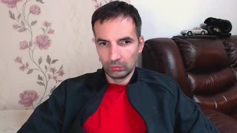 Snapshot of gianni_lion chatting on 3, 11, 2025 Gianni online show from 3, 11, 2025