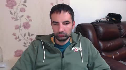 Snapshot of gianni_lion chatting on 14, 11, 2025 Gianni online show from 14, 11, 2025