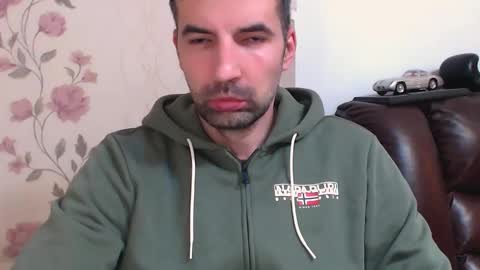 Snapshot of gianni_lion chatting on 2, 4, 2026 Gianni online show from 2, 4, 2026