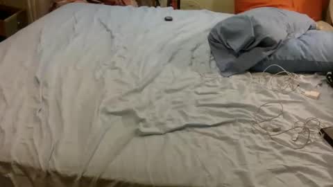 Snapshot of giannispr1998 chatting on 19, 12, 2024 Horny Sissy online show from 19, 12, 2024