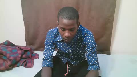 Snapshot of gians_ chatting on 23, 10, 2025 gians online show from 23, 10, 2025