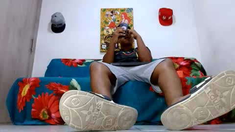 Snapshot of giant_feet chatting on 26, 5, 2026 BOSS online show from 26, 5, 2026