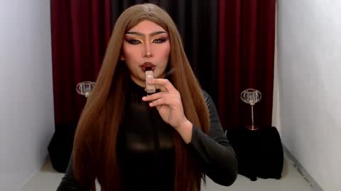 Gia X online show from 9, 2, 2025