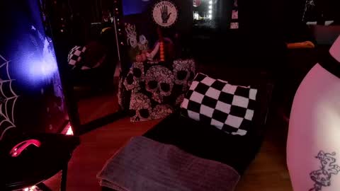 Giggles online show from 29, 12, 2024