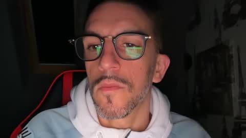 Gigi online show from 23, 11, 2025