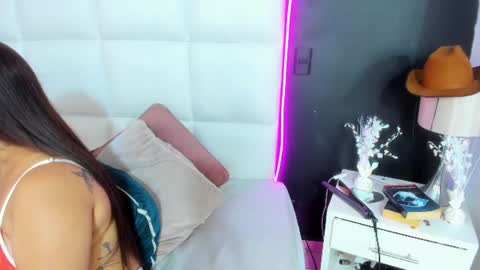 Snapshot of gigi_duran chatting on 15, 7, 2026 Gigi online show from 15, 7, 2026