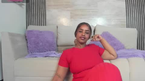 gigi_mane online show from 3, 12, 2025