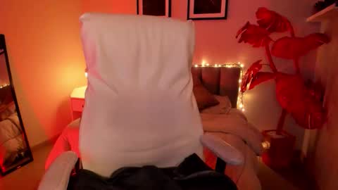 GIGI online show from 13, 2, 2026