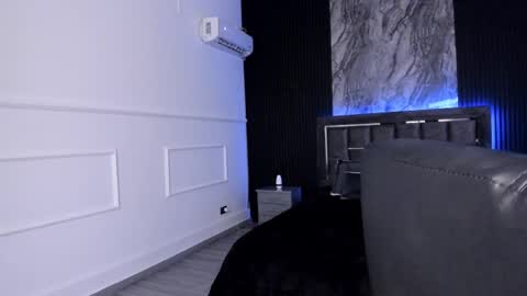 Gigi Doll online show from 23, 1, 2025