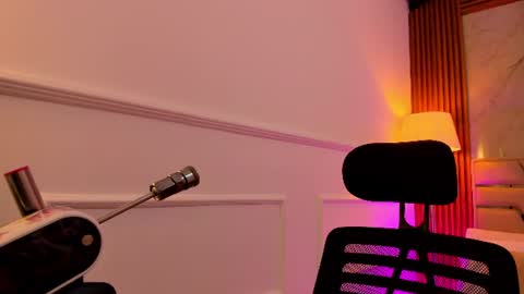Gigi Doll online show from 15, 7, 2026