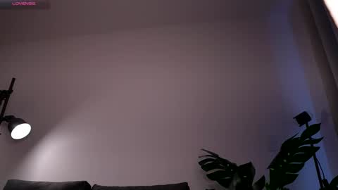 GIGI online show from 14, 11, 2025