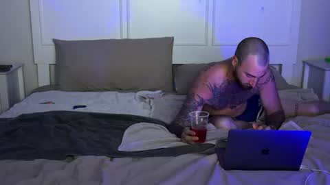 Snapshot of gigimichael chatting on 21, 6, 2026 MichaelGigi online show from 21, 6, 2026