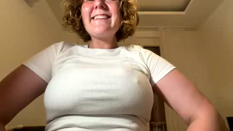 gigireine  online show from 27, 7, 2026