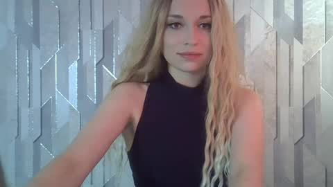 Snapshot of gina_helly chatting on 25, 7, 2026 gina_helly online show from 25, 7, 2026