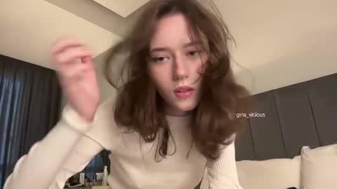 Gina online show from 10, 10, 2025