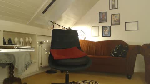 Gina online show from 10, 1, 2025