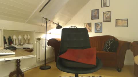 Gina online show from 25, 1, 2025