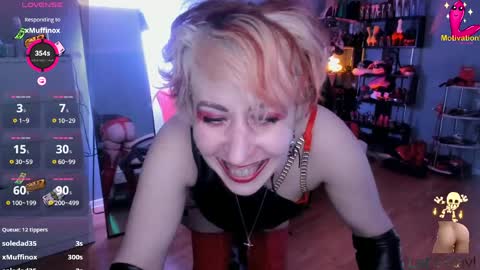 Snapshot of ginamiracle chatting on 4, 4, 2026 Gina Moor online show from 4, 4, 2026