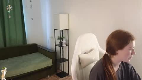 I will be online from Thursday to Monday from 7am to 3pm Amsterdam time online show from 18, 12, 2025